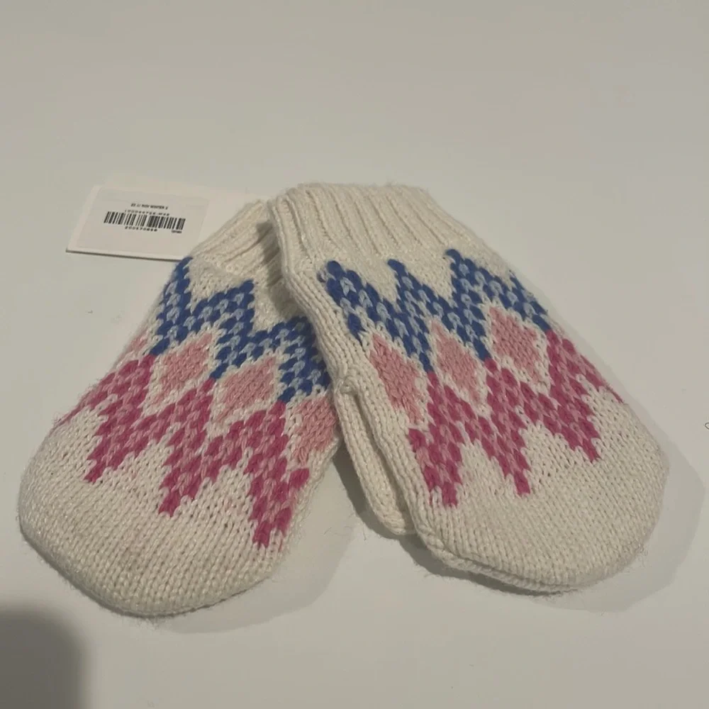NWT Janie and Jack Mittens